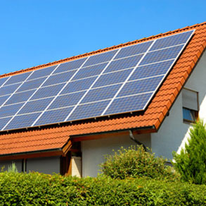 Dachinstallation einer Solaranlage